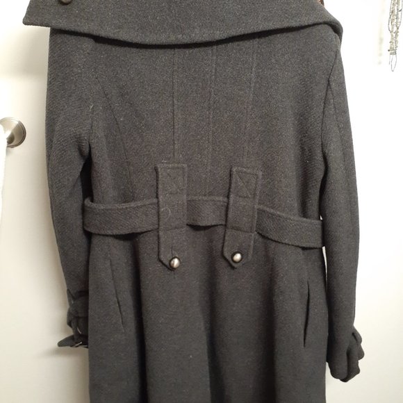 too big - Picture 2 of 3